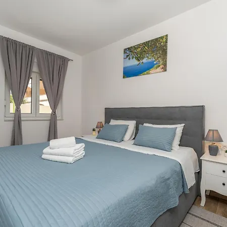 Holiday home Beautiful In Stankovci (Zadar)